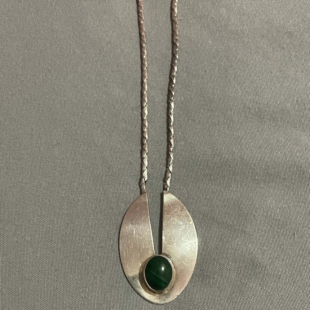 Vintage sterling silver green malachite necklace
